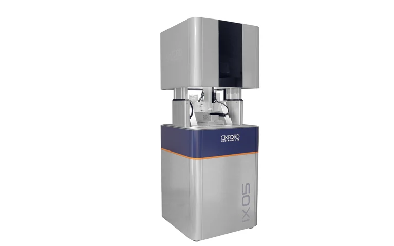 <p>iX05 nanoindenter for material property analysis in operando conditions. Frontal view with vacuum chamber closed and open.</p>